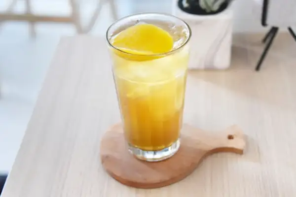 自家製レモネード